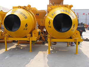 rotating drum concrete mixer